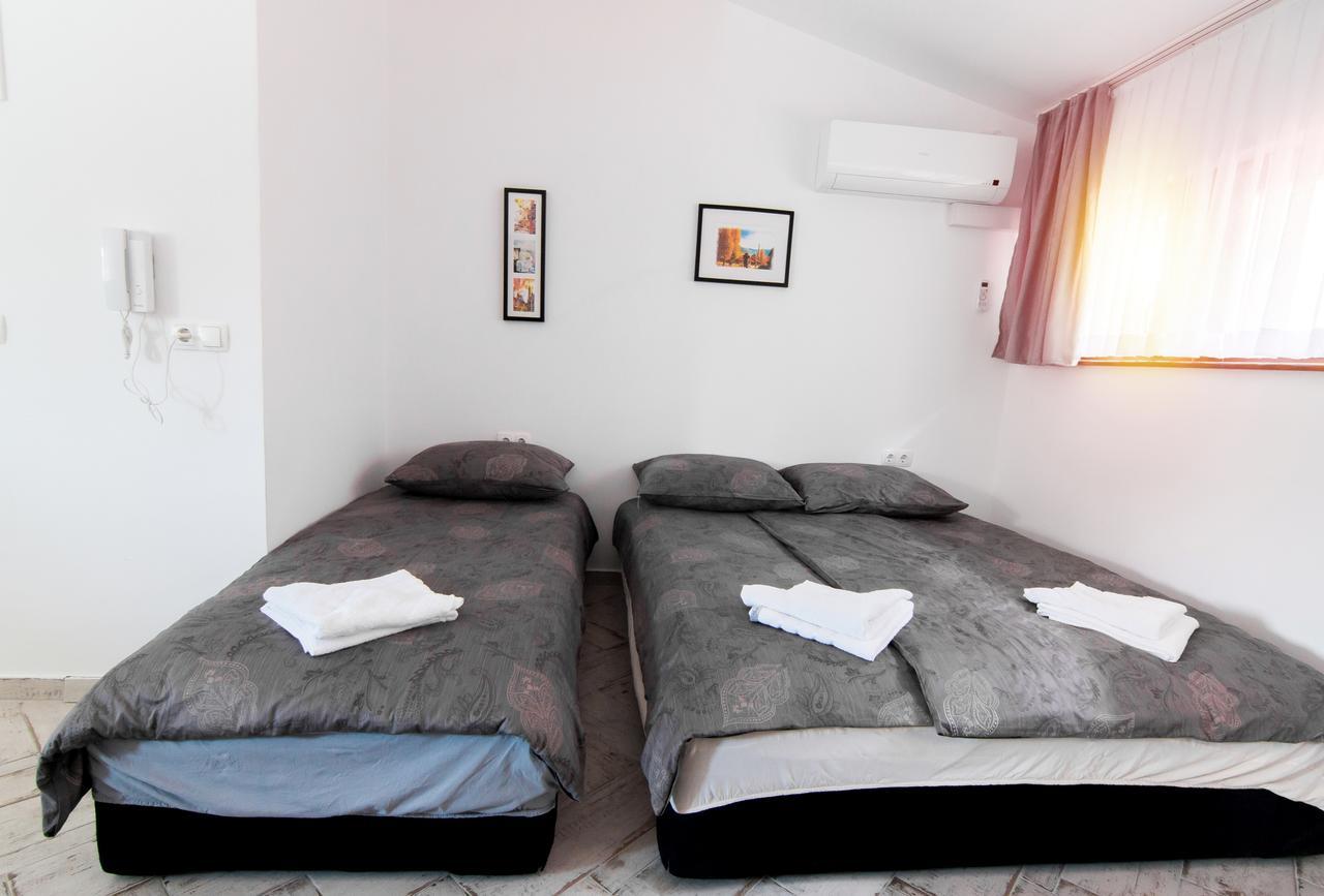 Adna & Amna Apartment Сараєво Екстер'єр фото
